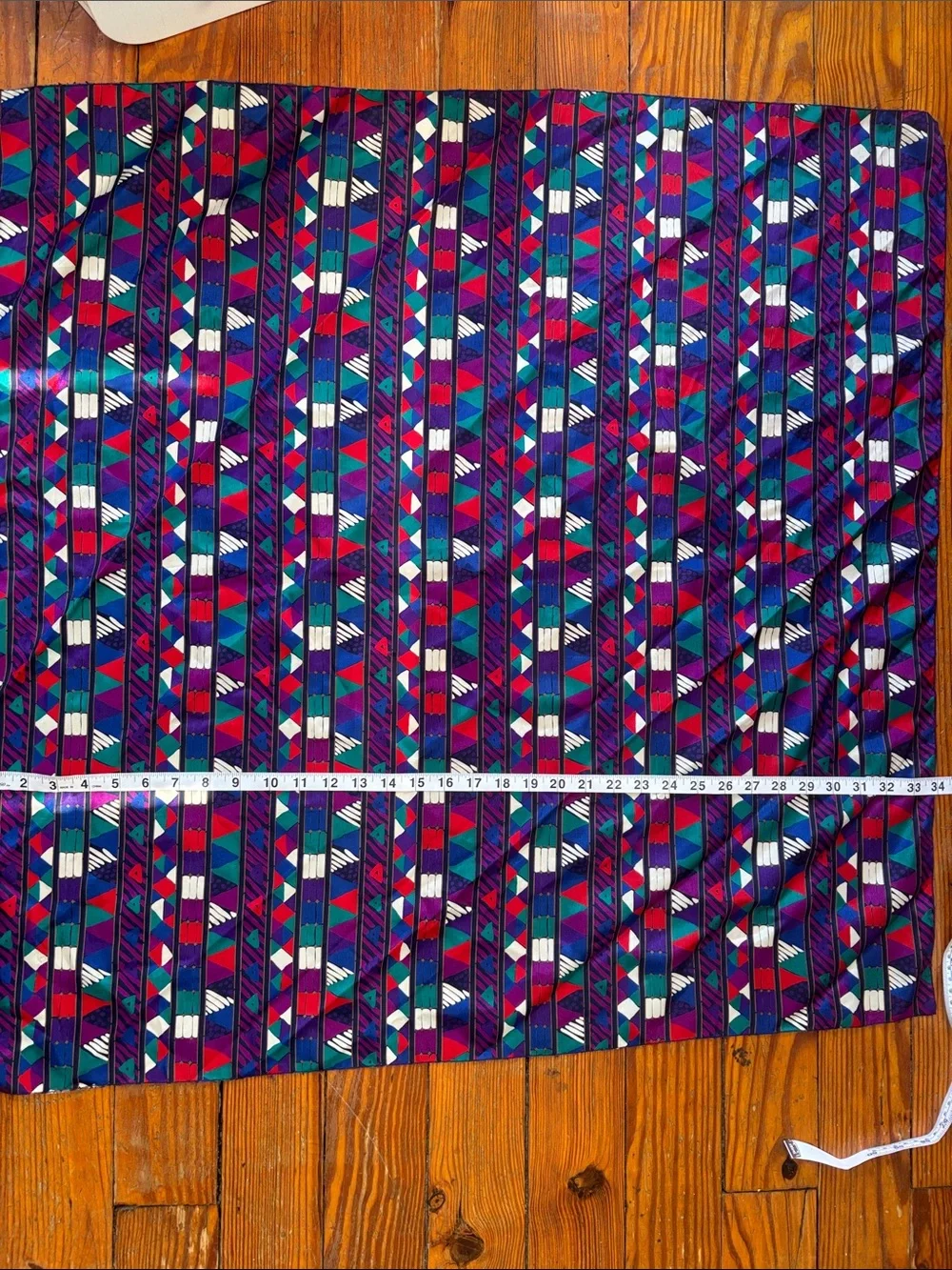 N/A goto scarf